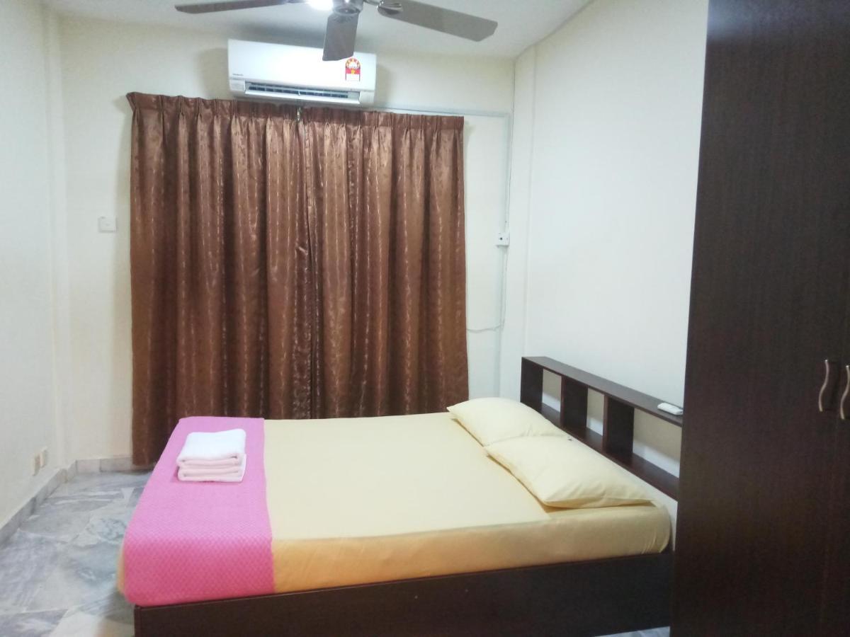 Rose Condo@ Cocobay